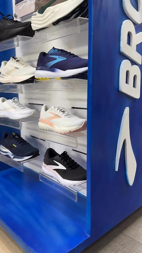 4.4K views | www.got-goods.com #fyp #sneakers #running #gotgoods #brooksrunning Brooks Running | Gotgoods | Facebook