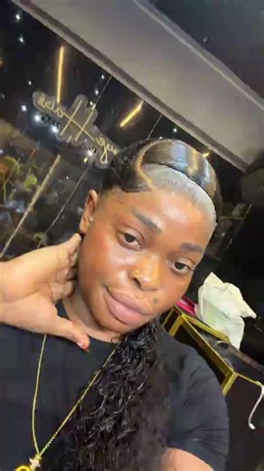#usa #USA #usamodel@abisoyehairs09 my stylist bad no cap she no dey play at all😍download cardsale app and use my promo code UYR82N u will get a reward of 3200 instantly and u can withdraw it | MOMMA DESSY
