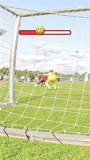 That one mistake ruined the game 😭💔 #gripmode #goalkeeper #football