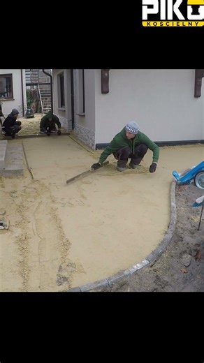Szybki wjazd z kostki - Avant 630 - plant z piasku cz. 11 #brukarz #paving #shorts