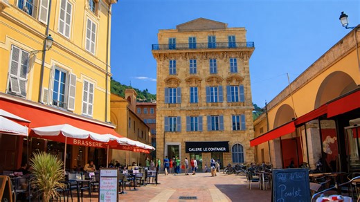 Walking through the beautiful old town of Nice