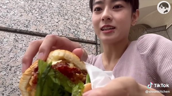 【食べ歩き】札幌駅で食べられるおすすめグルメ５選！ #03