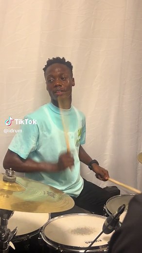 Sunday Gospel Celebration with Talking Drum, Singing and Dancing