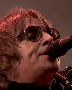 99K views · 11K reactions | Live Forever. Reading Festival Leeds Festival 2021 | Liam Gallagher | Facebook