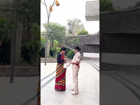 IAS officer pe lagaya ilzam