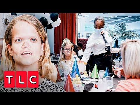 ¡El cumpleaños n° 21 de Anna! | Una Gran Familia | TLC Latinoamérica