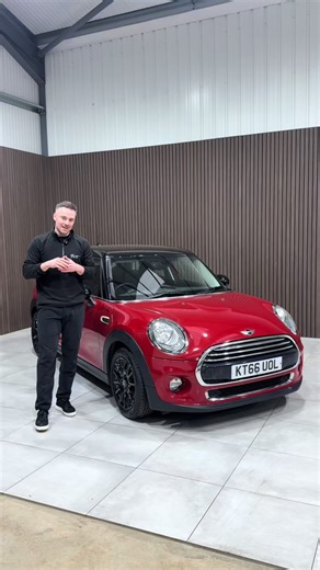 2017 Mini Hatch 1.5 Cooper 5dr. We’ve sold over 250 of these things now and this is one of the nicest. Now live on the website for more details. #Minicooper #Minif56 #miniforsaleuk #miniforsale