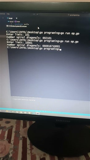 Go | Euler project 'spiral diagonals' | CodeLearning