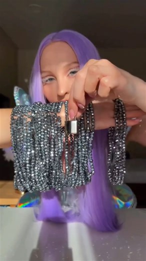 Olena Kalinkina on Instagram: "✨KELLY CRYSTAL BAG✨ MODEL IS AVAILABLE IN ANY COLOURS OF BEADS/ ACCESSORIES Holds iPhone Pro Max 📲 Length: 13,5cm Width: 20*6cm Chain: 120cm #handmadebag #crystalbags #beadbags #sparkle #giftideas Key words: Accessoripermatrimoni Accesoriosdeboda Bolsadecuentas Bolsa Bolsadeperlas Ideasderegalos Fotosdeboda Beadbags Giftforher Beadbagshop Beadbagdesigner Bag Bagshop Bagbeads Baghandmade Handmadebag Crystalbag"