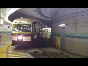 Beautiful 1951 Toronto Streetcar (loud wheels!)