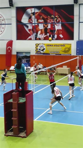 MÜTHİŞ HÜCUM & & İLBANK VS TED KOLEJİ & YILDIZ KIZLAR SÜPER LİGİ