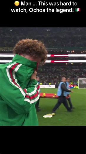 Ochoa Tribute: Respecting a Mexican Legend (Emotional Moment)