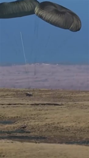 C-17 Globemaster Heavyweight Drop. 🇺🇸 | Ultimate Military Channel