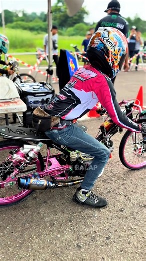 Slep engine knalpot full titanium | source by streetbalap #dragrace #dragbike #5tp #balapmotor