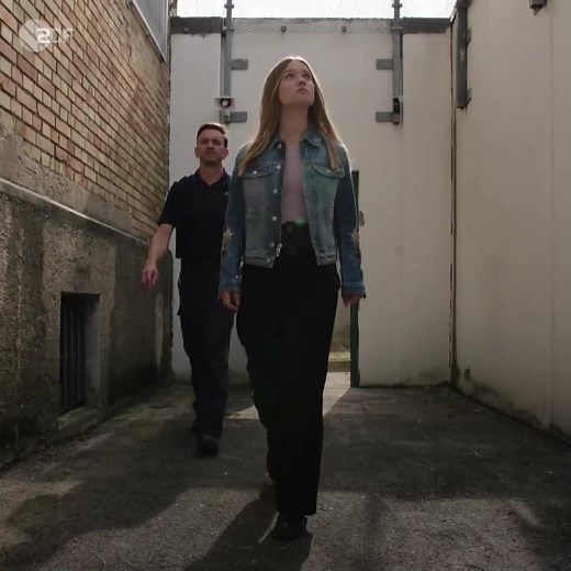 Heute Abend um 20:15 Uhr im ZDF 🎬 #gesternwarenwirnochkinder #gwwnk #juliabeautx #viviklettmann #peterklettmann #damianhardung #zdf #zdfmediathek