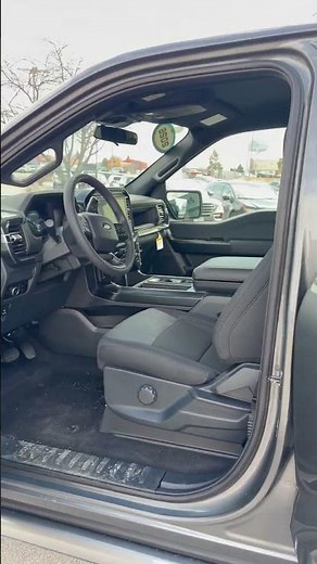 2026 Ford F-150 Lobo