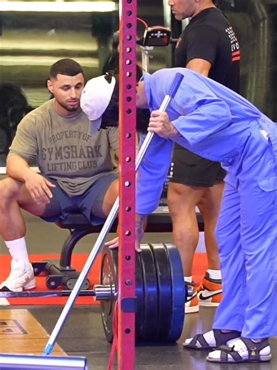 638K views · 6.7K reactions | You will do picture me with your BAR? part1 #anatoly #gym #prank #mop32kg #cleaner #newvideo #fblifestyle | Food Review | Facebook