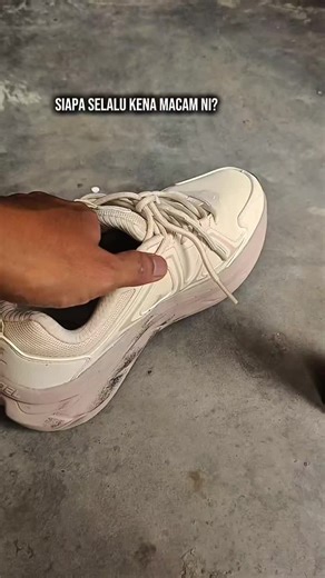 Effective Shoe Care Tips for Sneaker Cleaning