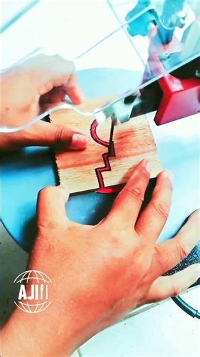 making patterns and cutting with a scroll saw #diy #woodscraft #woodworking #wooddesigner #sewing