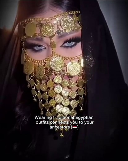 Explore Traditional Egyptian Clothing