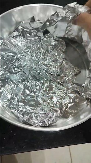 How to use a springform pan without it leaking 🍰 #cake #chocolatecake #springformpan
