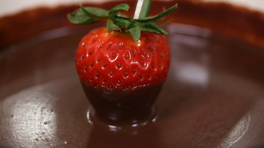 WATCH: Mmmm, melty! This easy chocolate fondue is irresistible and perfect for Valentine's Day. FULL RECIPE: http://on.today.com/2l1YgZn | TODAY Food
