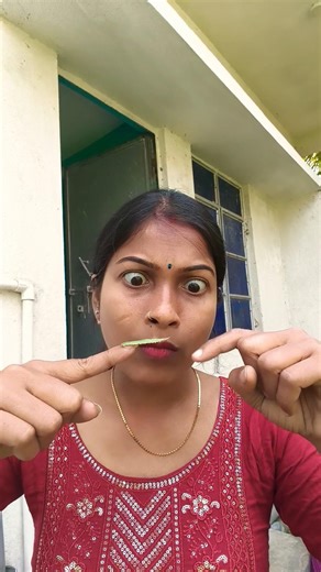 Nail Cleaning vs Funny Face = Mission Complete😄😁😄