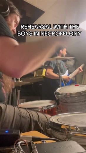 Showing off my Tama superstar Classic kit.