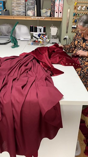 Nearly finished….. Reveal of the overgown tomorrow. Probably with a bit of spooky! 👻🎃☺️💕 | Tudor Royalty Experience & Tudor Queens Wardrobe