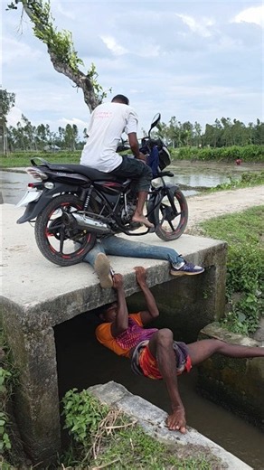 The bike can't go.