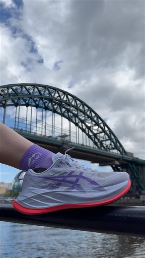 Iconic runs in an iconic shoe. Designed with max stack cushioning to supercharge your run, the @‌asicsrunning SUPERBLAST™ 2 offers an incredibly bouncy feel with every stride. Here’s what you’ll love 👇 🤝 FF BLAST™ TURBO PLUS midsole is light, soft and bouncier than ever. 🤝 FF BLAST™ PLUS ECO foam layer creates a softer and more energised running experience. 🤝 Trampoline-inspired outsole design provides extra bounce for an endless supply of energy. Limited stock available online and in-store 