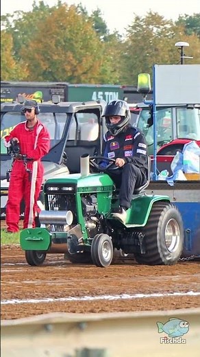 'Green Deere' John Deere 317 at the Pull Off - Garden Tractor Pulling European Championship 2025