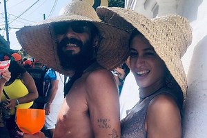 Volume na sunga de Caio Blat vira assunto na web: 'Nem precisa dar zoom'