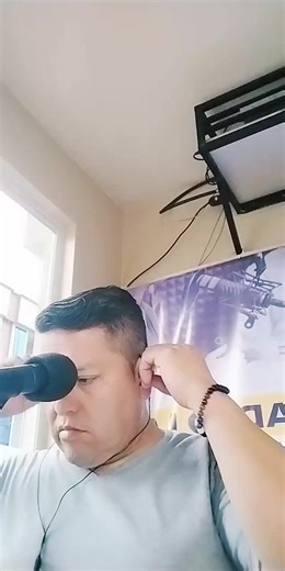 #tiktoklive #livehighlights Suena la Cuuuummmmbbbia. 97.9 FM la que te toca toda.