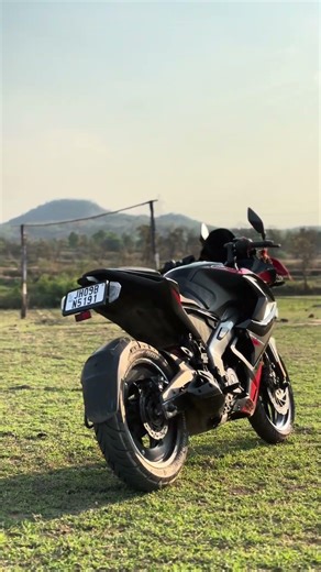 noxy__200#__video#rs200 #rider #lifeisbutadream #love