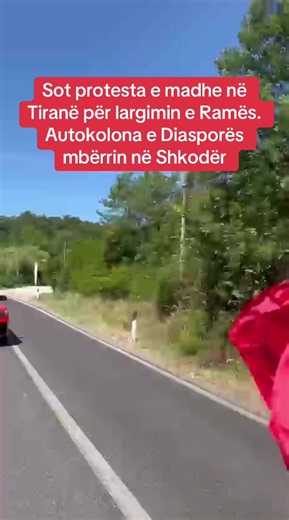Sot protesta e madhe në Tiranë për largimin e Ramës. Autokolona e Diasporës mbërrin në Shkodër