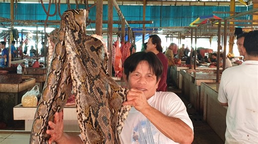 Four Super Fake Coronavirus Claims (That We Saw Today)