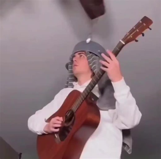 disgusting_video (@disgusting_video)’s videos with Originalton - disgusting_video