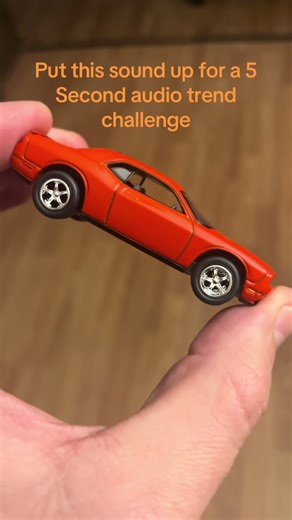 Clearing the decals off of Challengers to make customs of the General (my General Lee tribute car). Do you have a die-cast of your ride? If so, show it I the comments. #DCHQ #diecast #dukesofhazzard #generallee #5secondvideotrend