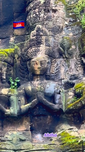 Beautiful Cambodia Temple 🇰🇭🇰🇭💚💚💚 #videoreelsシ #travel | Ounpi Smile