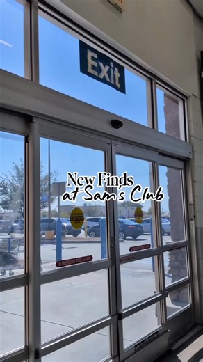 98 reactions | So many great new kid and baby finds at Sam's club perfect time to get ahead of holiday shopping, including a new ball pit and baby doll stroller by Member's Mark @Sam’s Club #ballpit #samsclubkids #samsclubtoy #samsclubgifts #samsclubfinds | costcoandsamsclubmama | Facebook