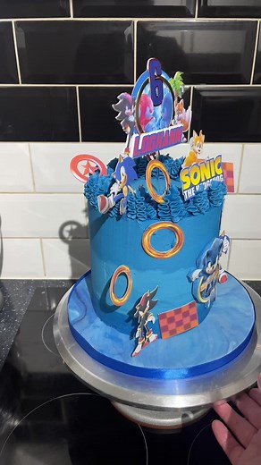 Sonic the Hedgehog Cake Ideas for Your Next Celebration!