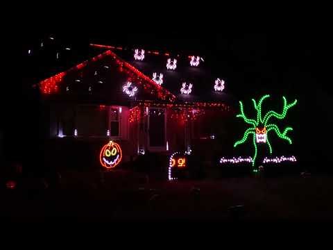 Enter Sandman (Metallica) 2020 Halloween Light Show