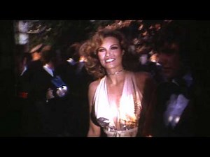 1974 Academy Awards Arrivals EVERY BIG STAR SHOWED UP! - Rare Color Footage WITH AUDIO!
