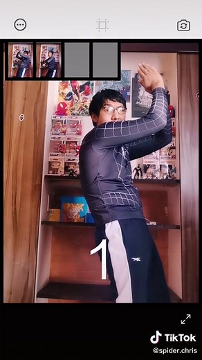 Get your funky soul! #gif #spiderman #trend #emopeterparker