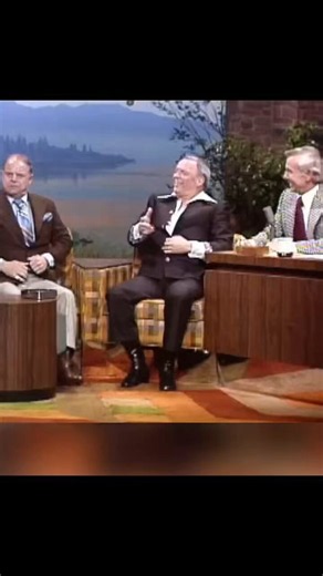 Don Rickles was the funniest and most fearless comedian ever! Nobody was safe around him 😂😂