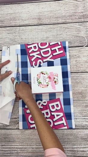 305K views · 11K reactions | PSST...It's only ☝️ week until Mother's Day  Let @beeandblooms show you how to upcycle your shopping bag with this DIY gift wrapping hack! Drop a ♻️ if you're saving this video for your wrapping session! | Bath & Body Works | Facebook