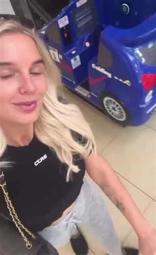 Helen Flanagan (@helen.flanagan1)’s videos with original sound - Helen Flanagan