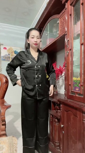 Màu Đỏ Quyến Rũ Trong Thiết Kế UI