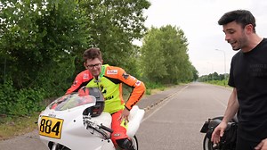 59K views · 838 reactions | Avevo paura solo a farmela sfrecciare di fianco... | Luca Salvadori | Facebook